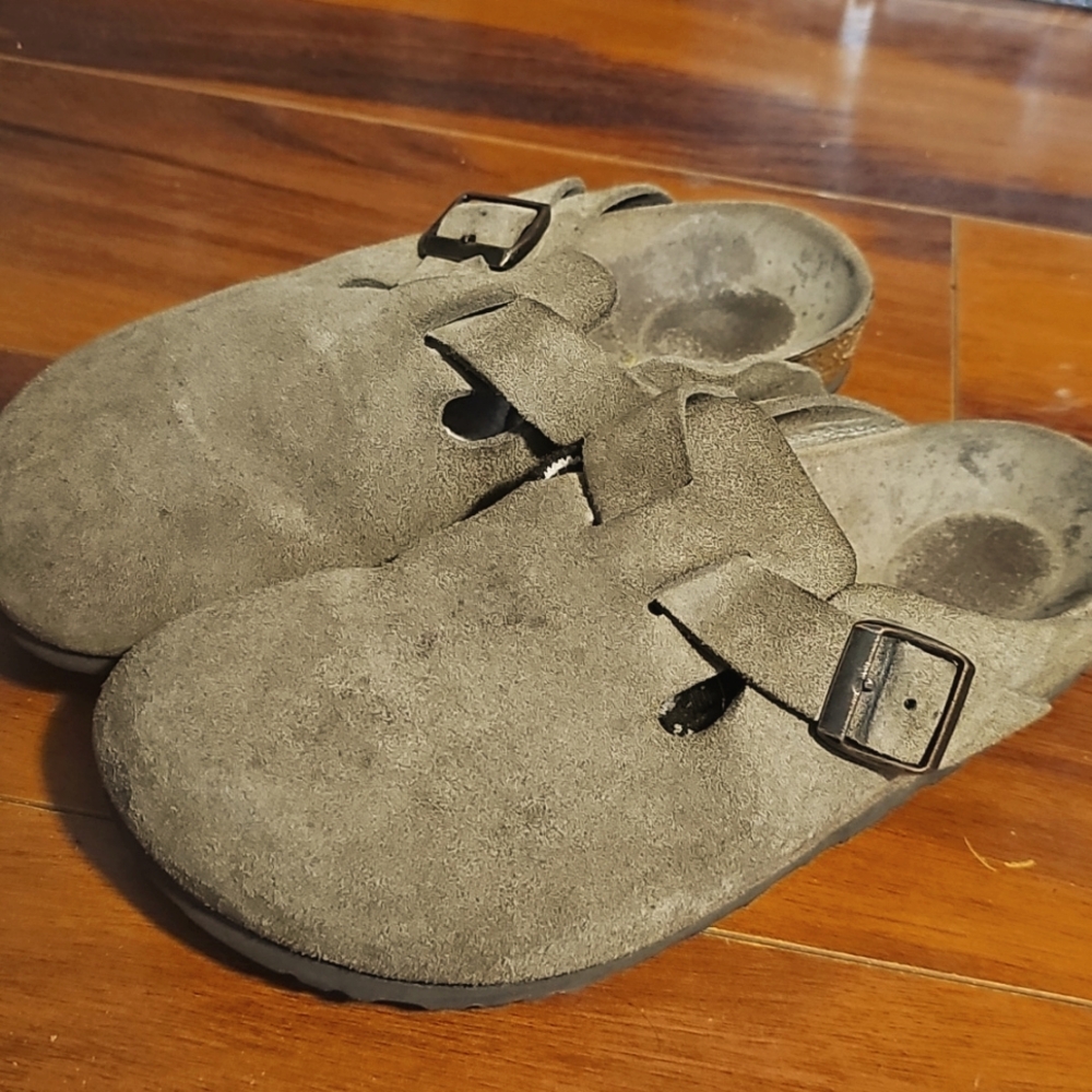 Birkenstock Size 37, Womans 6 Clogs